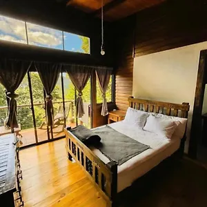 villa-la-paz-jarabacoa.comcaribbean.com/